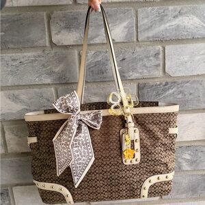 Coach Soho Khaki Signature C Studded Gallery Tote Bag Purse Rare Y2K Vintage